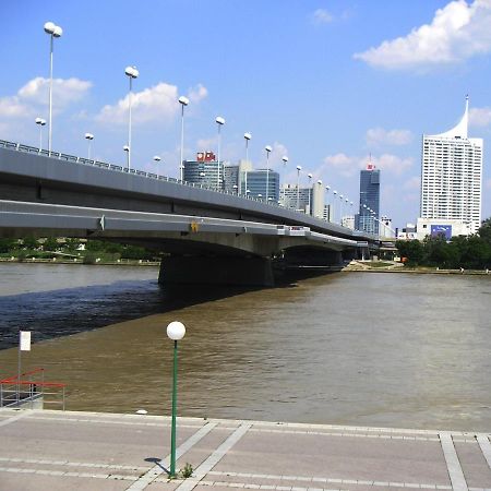 Freinest Wien Bagian luar foto